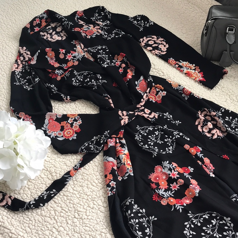 Topcoat 🧵💋 - Picture 3 of 3